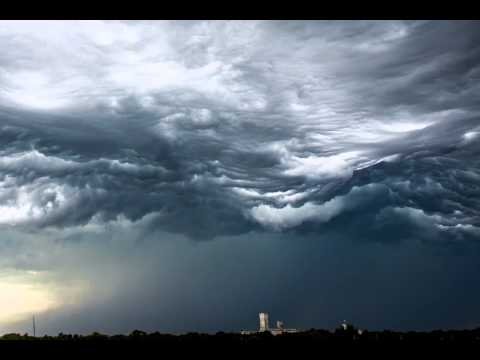 Time lapse видео во время бури