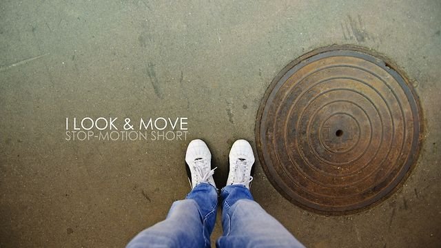 I LOOK & MOVE