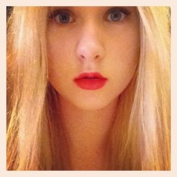 Полина Ефремова