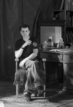 ДМИТРИЙ ЛЮТИКОВ