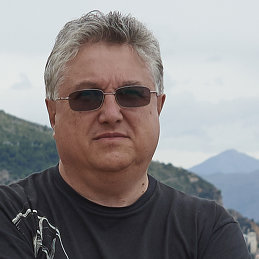 Сергей Новоселов