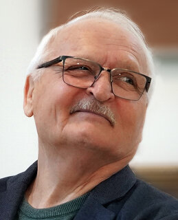Владимир Макаров