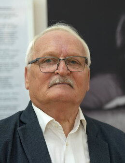 Владимир Макаров