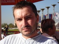 Alex Pett