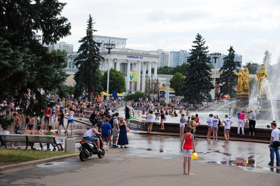 Жара в Москве - Любовь Миргородская