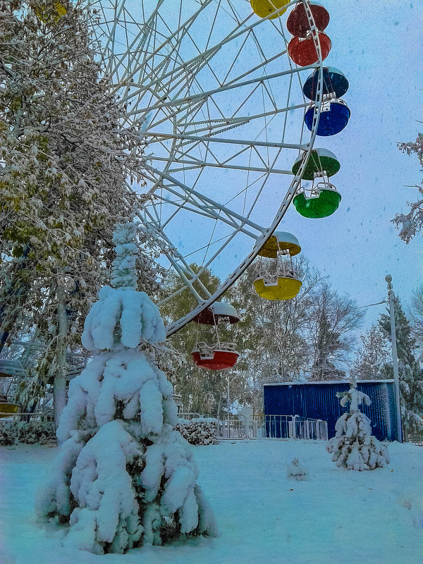 Ранняя зима в осеннем парке - Маргарита Бабаева