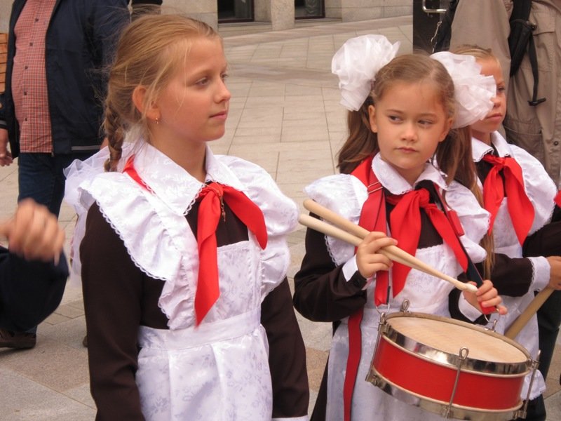 Юная барабанщица - Дмитрий Никитин