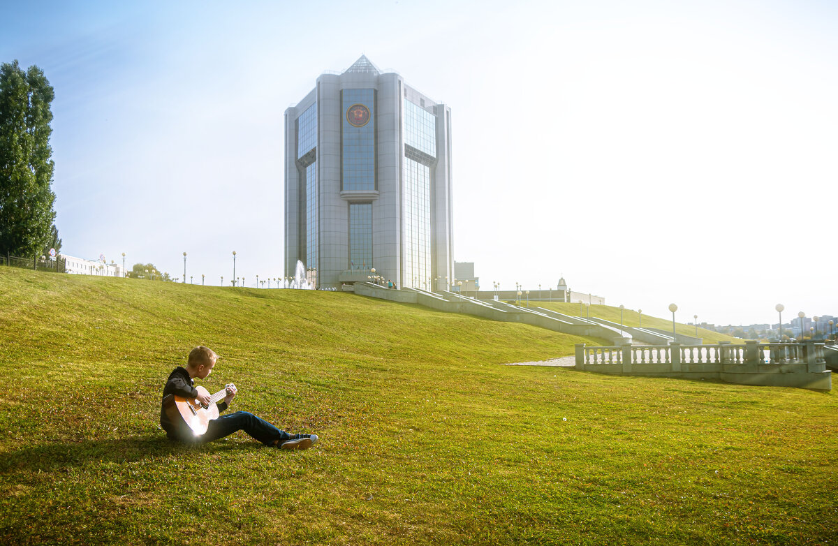 Уединение . - Игорь Николаев Уединение . - Игорь Николаев