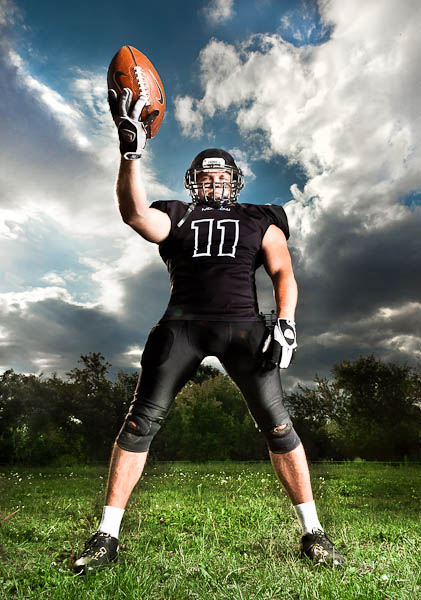 Американский футболист - Игорь Алексеев