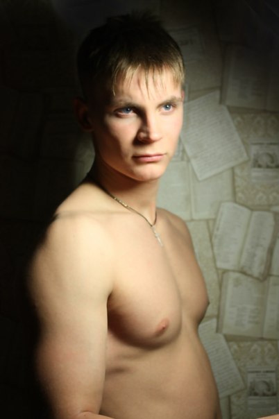 В тусклом свете. - Ольга Родионова