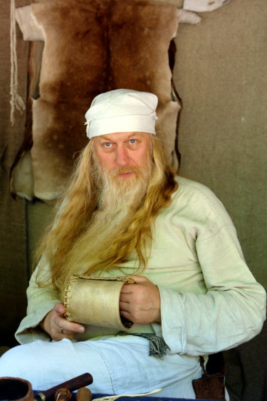 Мастер. - Андрей Гирман