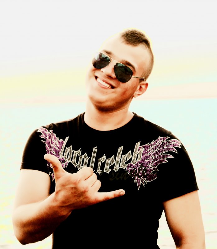 ... - Максим Коновалов 