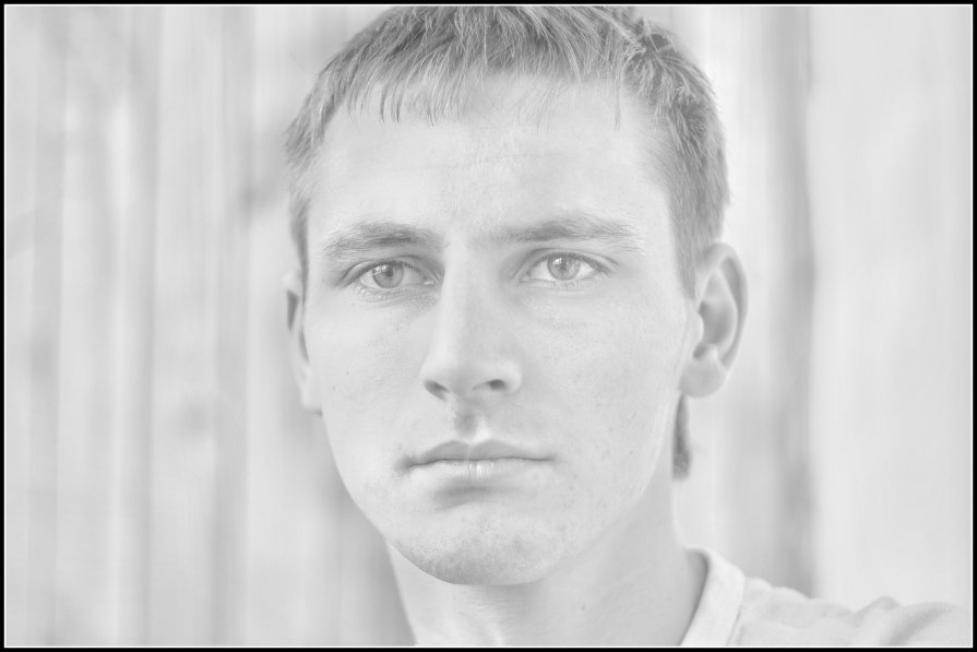 Автопортрет - Андрей Авраменко