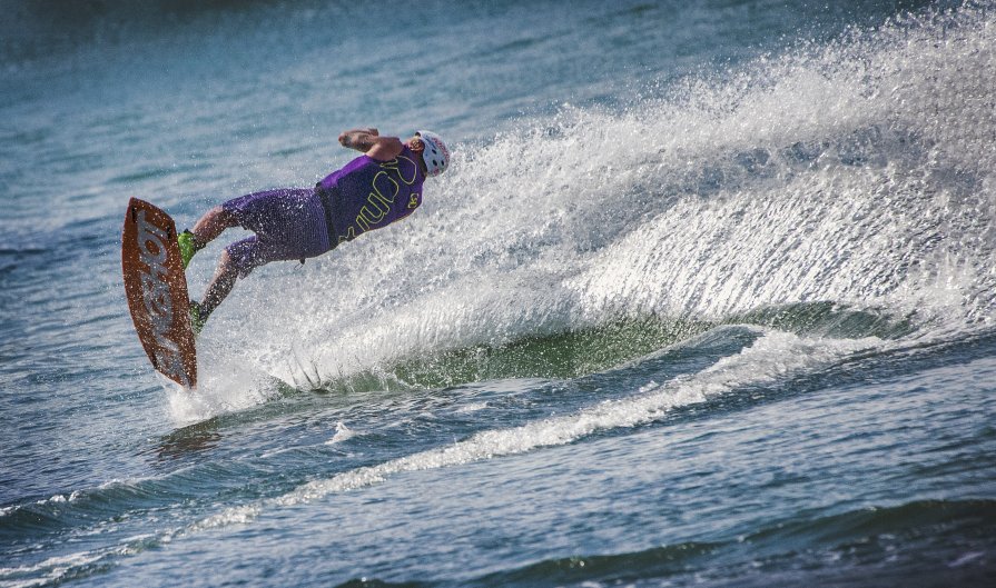 На гребне - Юрий Ходзицкий