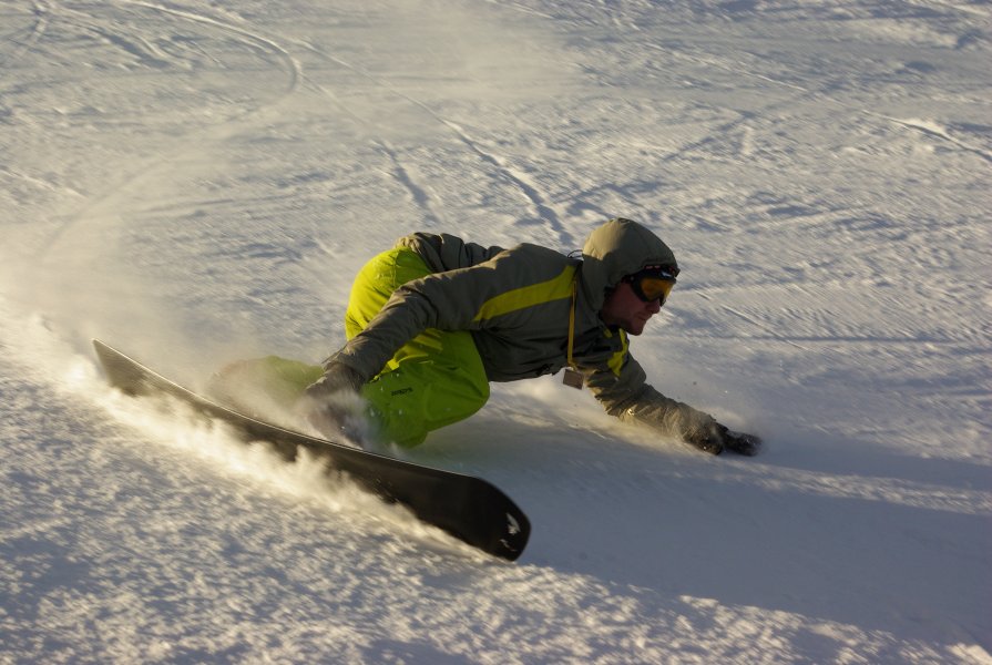 *** - Андрей Попов