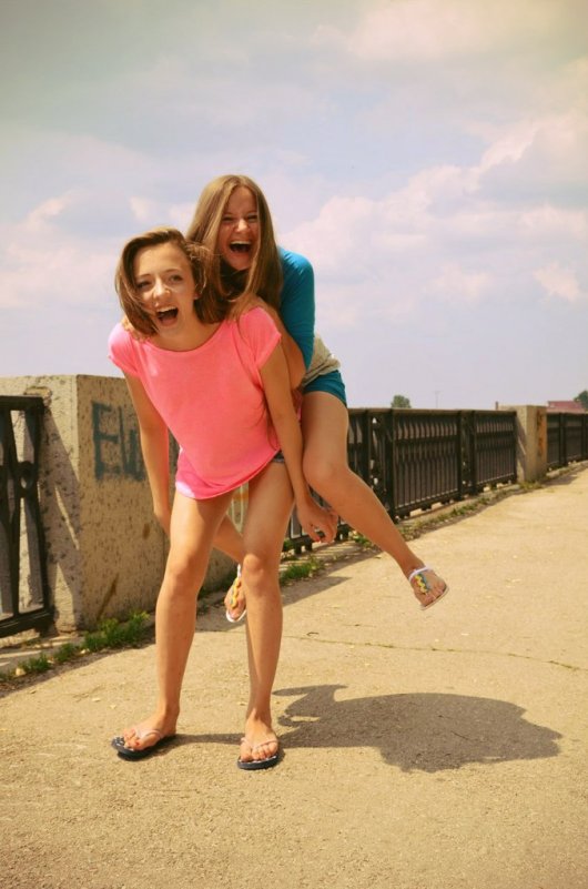 Лето-радость, солнце, дружба! - Анастасия 