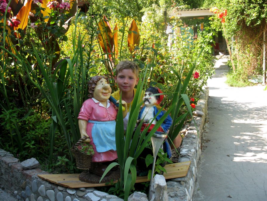 Еще один гномик... - Максим 