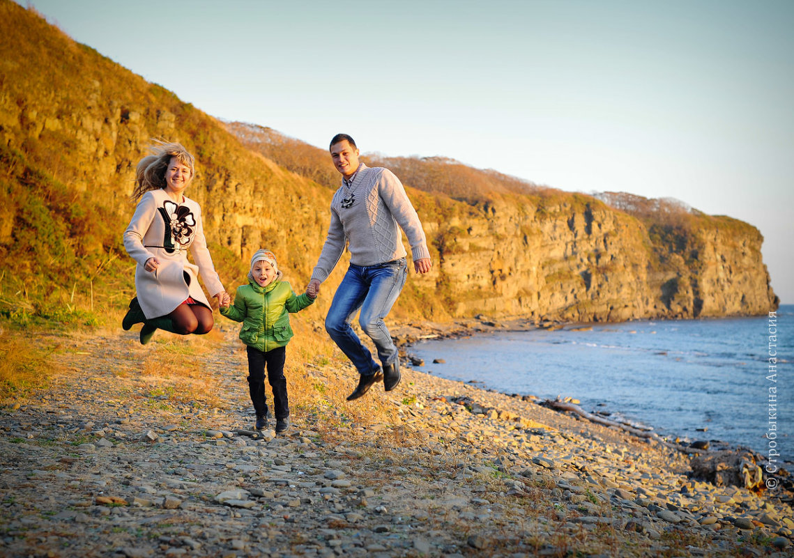 Мама, папа, не улетайте!)) - Анастасия Стробыкина