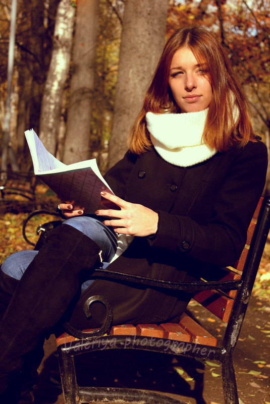 Осенняя прогулка - Валерия Photo Осенняя прогулка - Валерия Photo