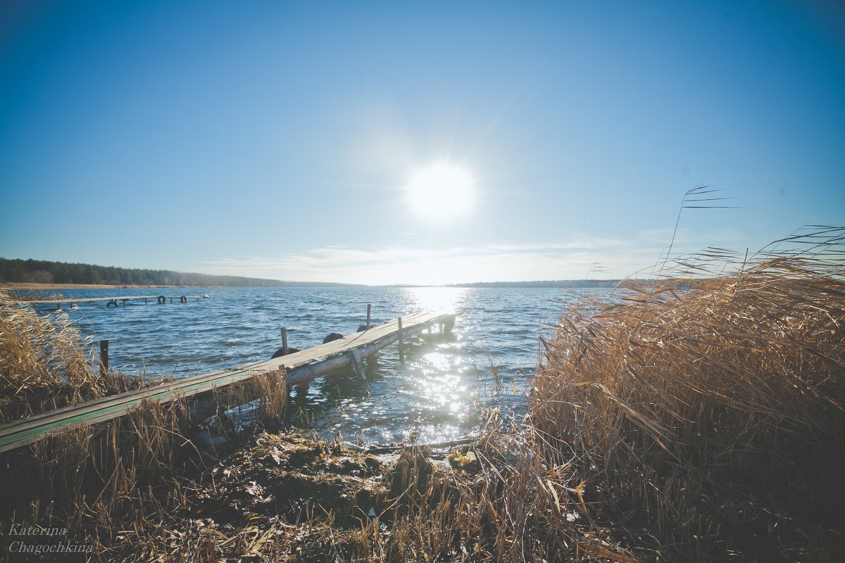 Осень у берега озера - Katrin Chag