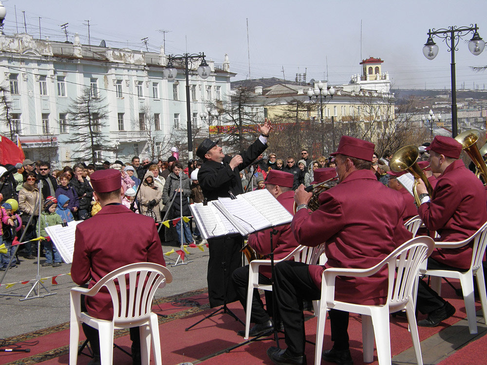 дирижёр - Александр Корнелюк