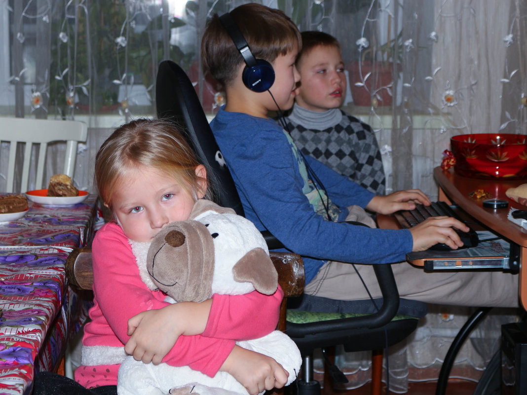 Плохо быть девчонкой.... - Svetlana Bikasheva