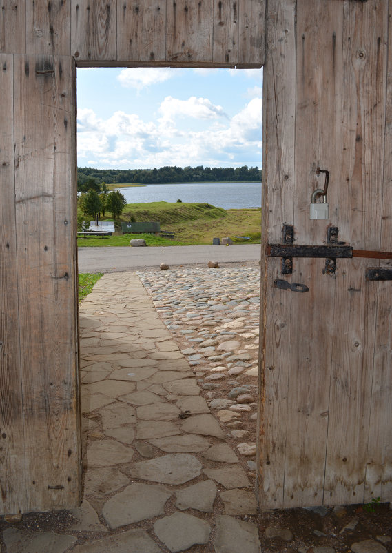 Откройте дверь - Ирина Бархатова Откройте дверь - Ирина Бархатова