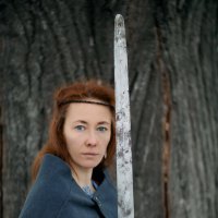Девушка с мечом :: Константин Федяев