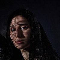 Старинная шаль :: Вячеслав Литовкин
