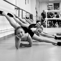 Мягкость стальных линий :: Елена Панова