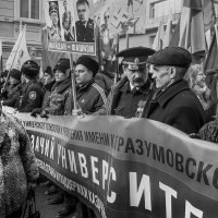 *** :: Алексей Окунеев