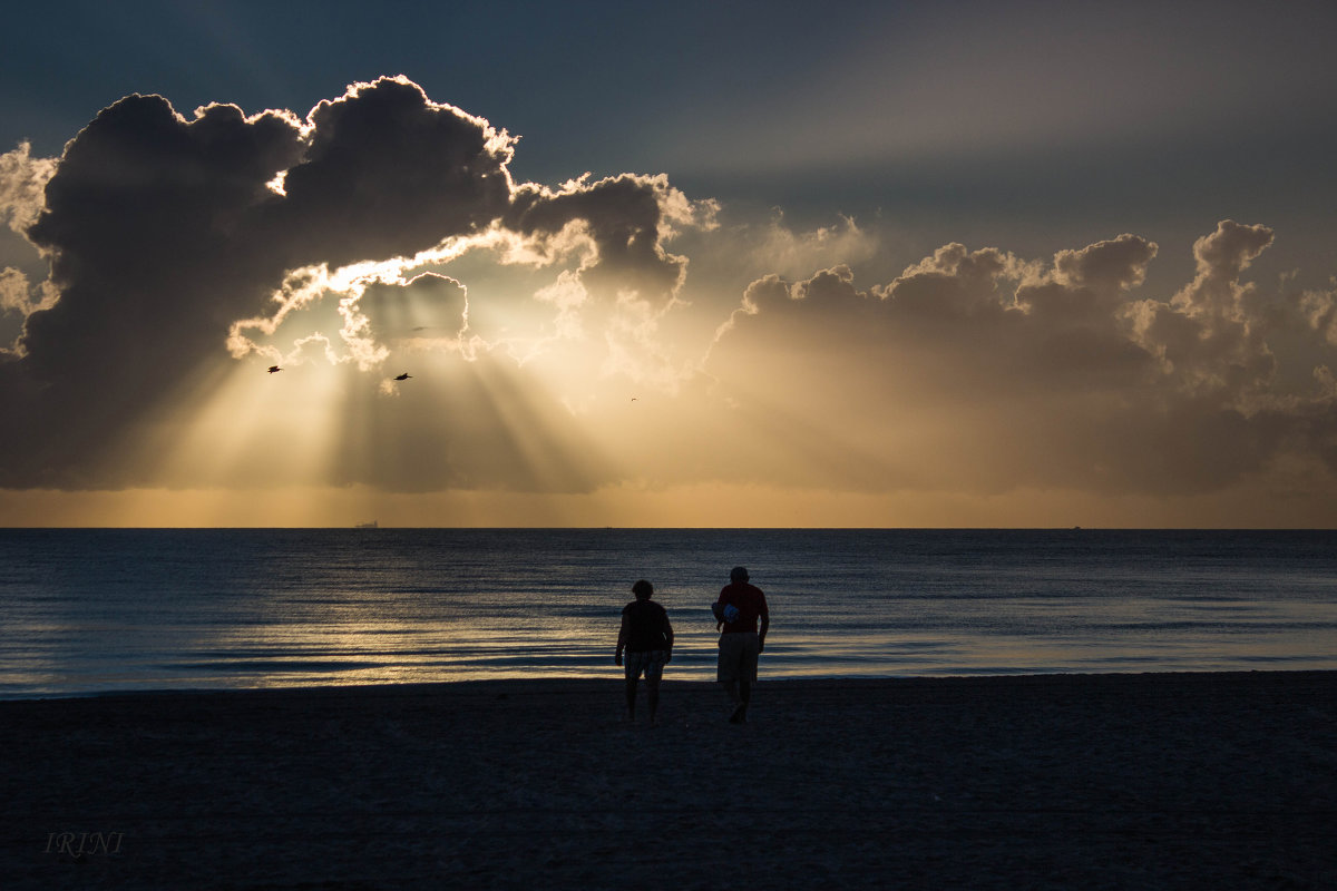 Florida. December. Sunrise. - Irini Pasi