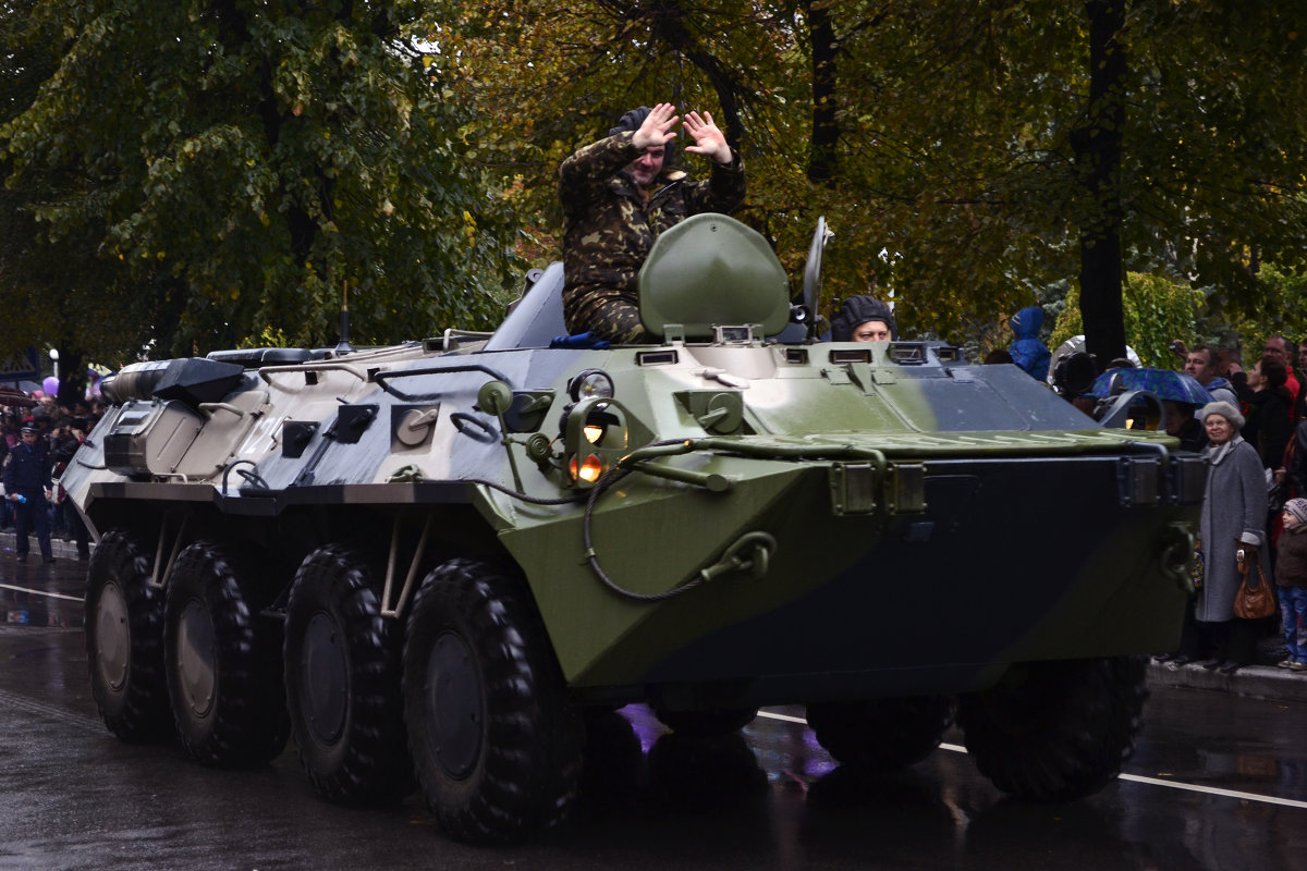 Парад военной техники - Богдан Петренко