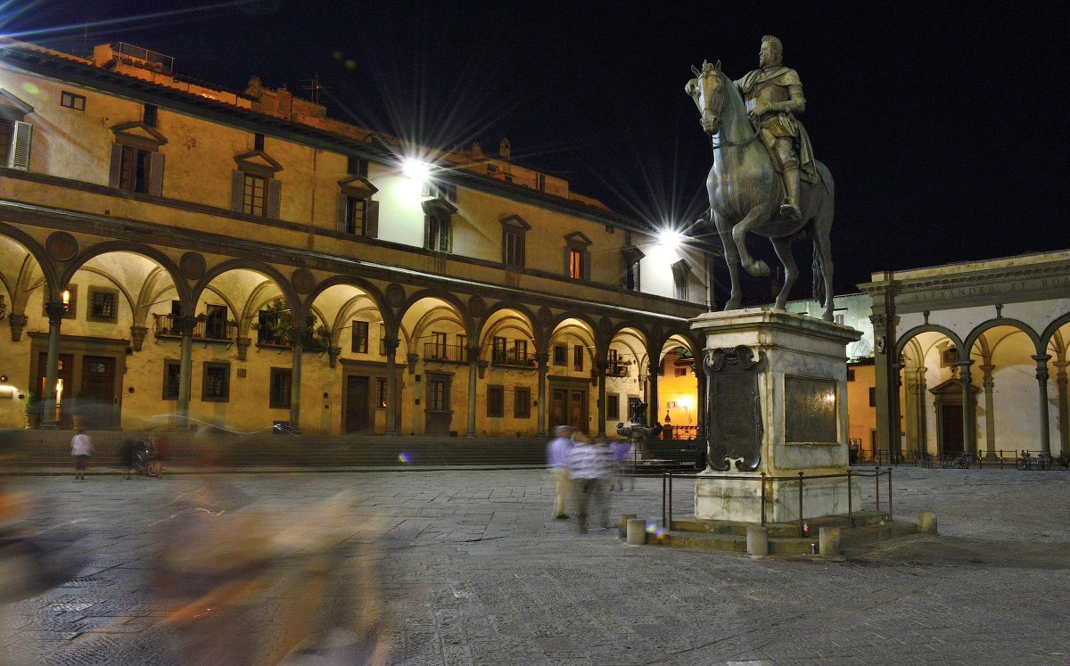 Piazza della Santissima Annunziata - Сергей Бушуев