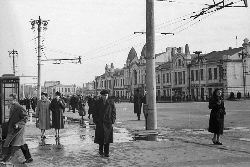 Новосибирск. Вид на старые корпуса. - Олег Афанасьевич Сергеев