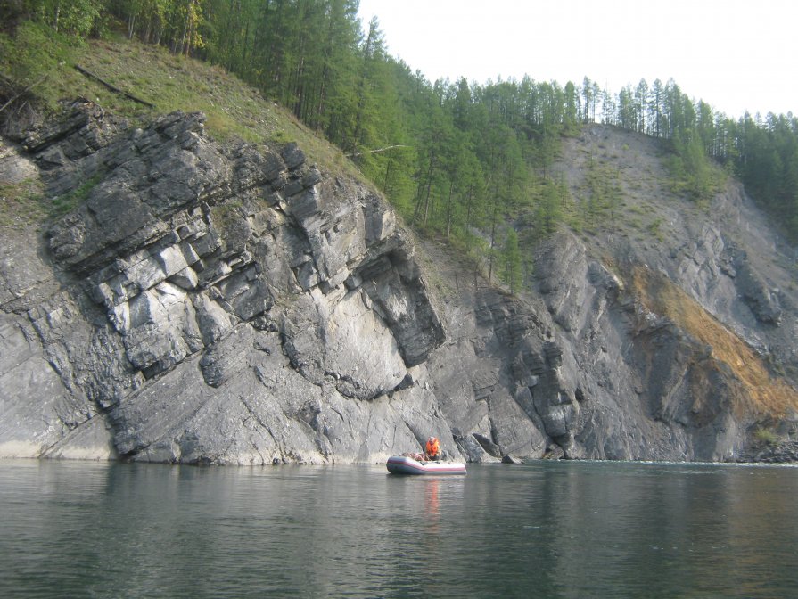 река Хандыга. Якутия - Виктор Дементьев река Хандыга. Якутия - Виктор Дементьев