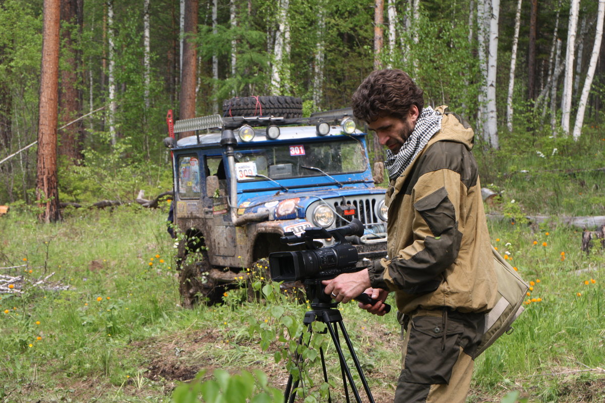 РАБОТА... - Дмитрий ВЛАСОВ