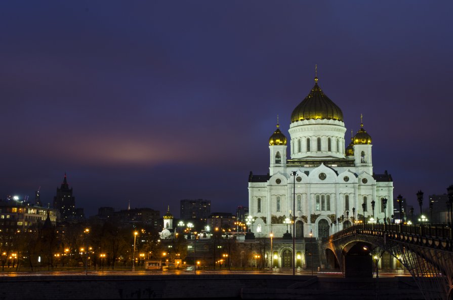 Раннее утро в центре Москвы - Gordon Shumway