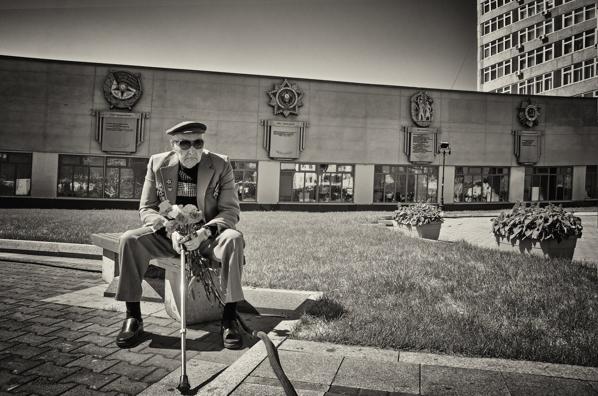 Пусть внукам не достанется война..! - Slava Winner Пусть внукам не достанется война..! - Slava Winner