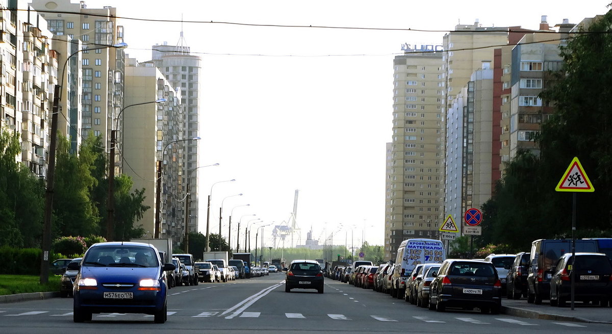 Утро в Городе. - Владимир Гилясев Утро в Городе. - Владимир Гилясев