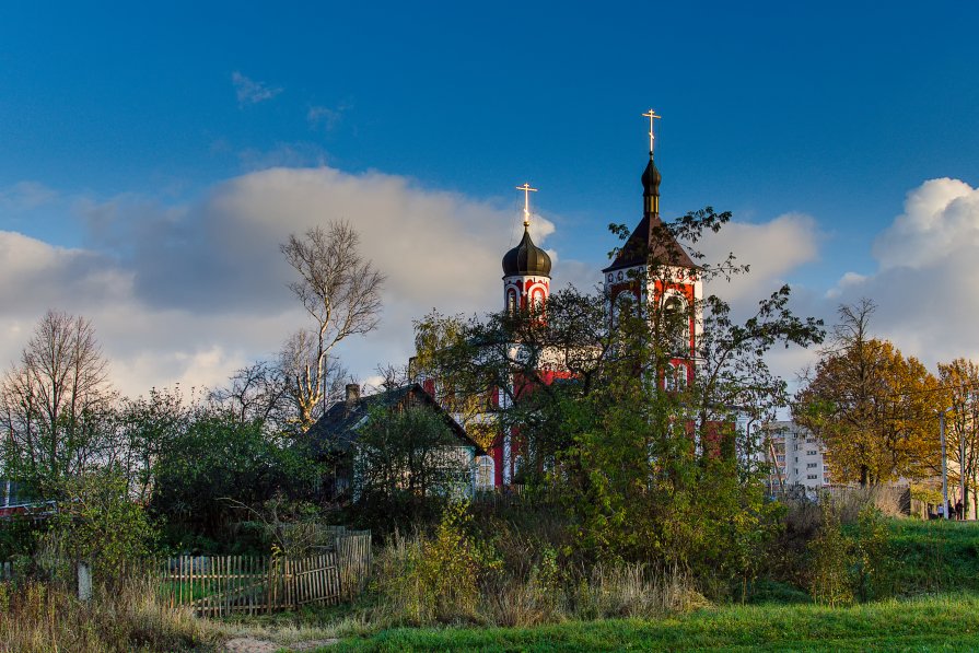 В маленьком российском городке... - Andrei Dolzhenko