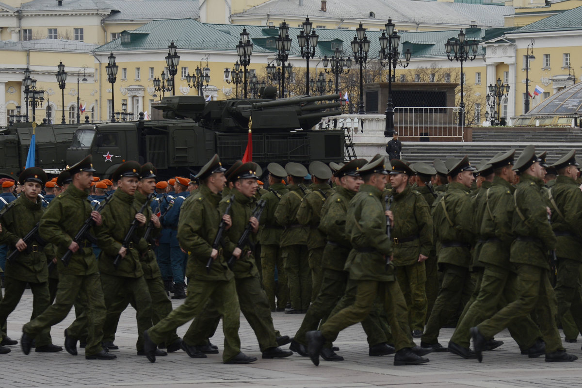 Москва, 3 мая - sarachai 