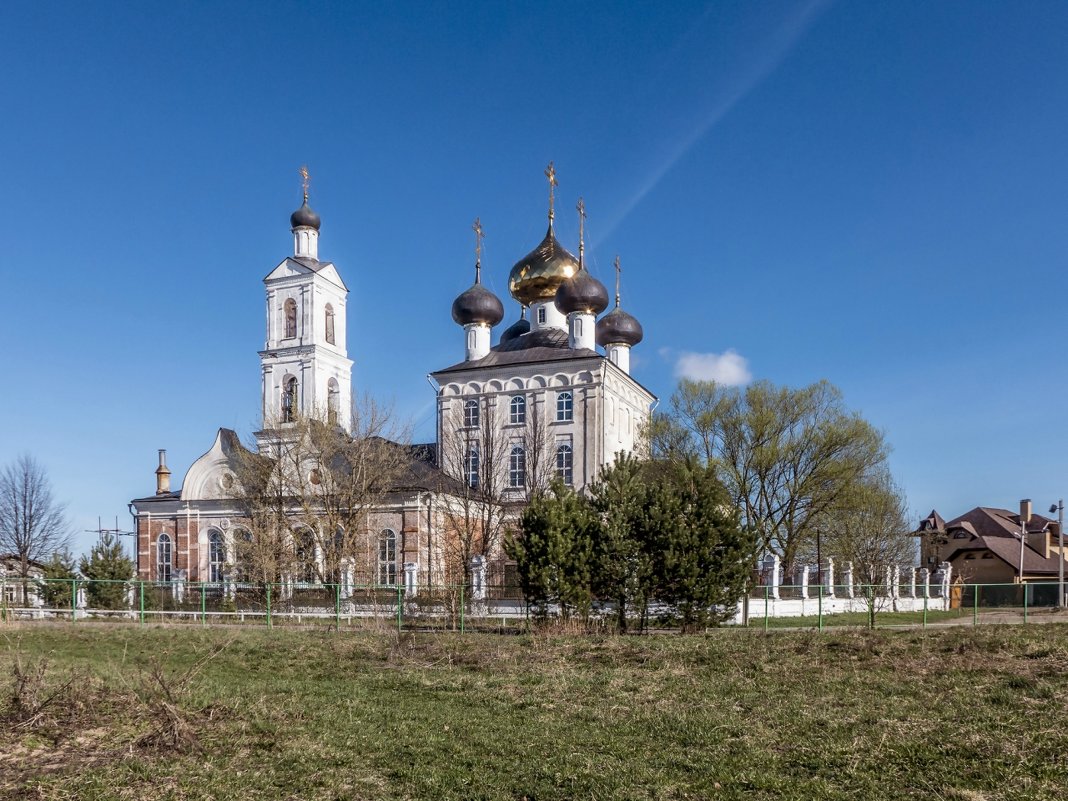 Храм в честь Воздвижения Креста Господня в селе Свердлово Тверской области - Михаил "Skipper"