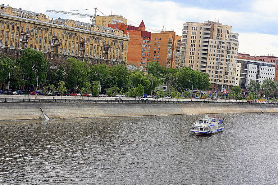 на мосту - Евгения Чернявская