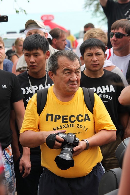 Ну не нравятся мне стриптиз ((( Я же пресса - versal Пальчиков Ну не нравятся мне стриптиз ((( Я же пресса - versal Пальчиков