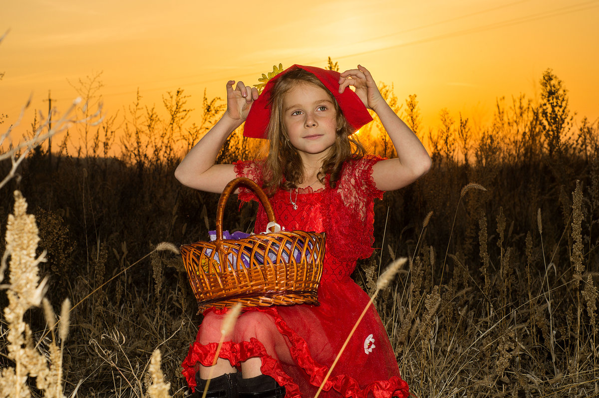 Из серии "Красная Шапочка" - Алексей Ревук Из серии "Красная Шапочка" - Алексей Ревук