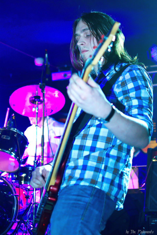 *** - Дмитрий Пархоменко