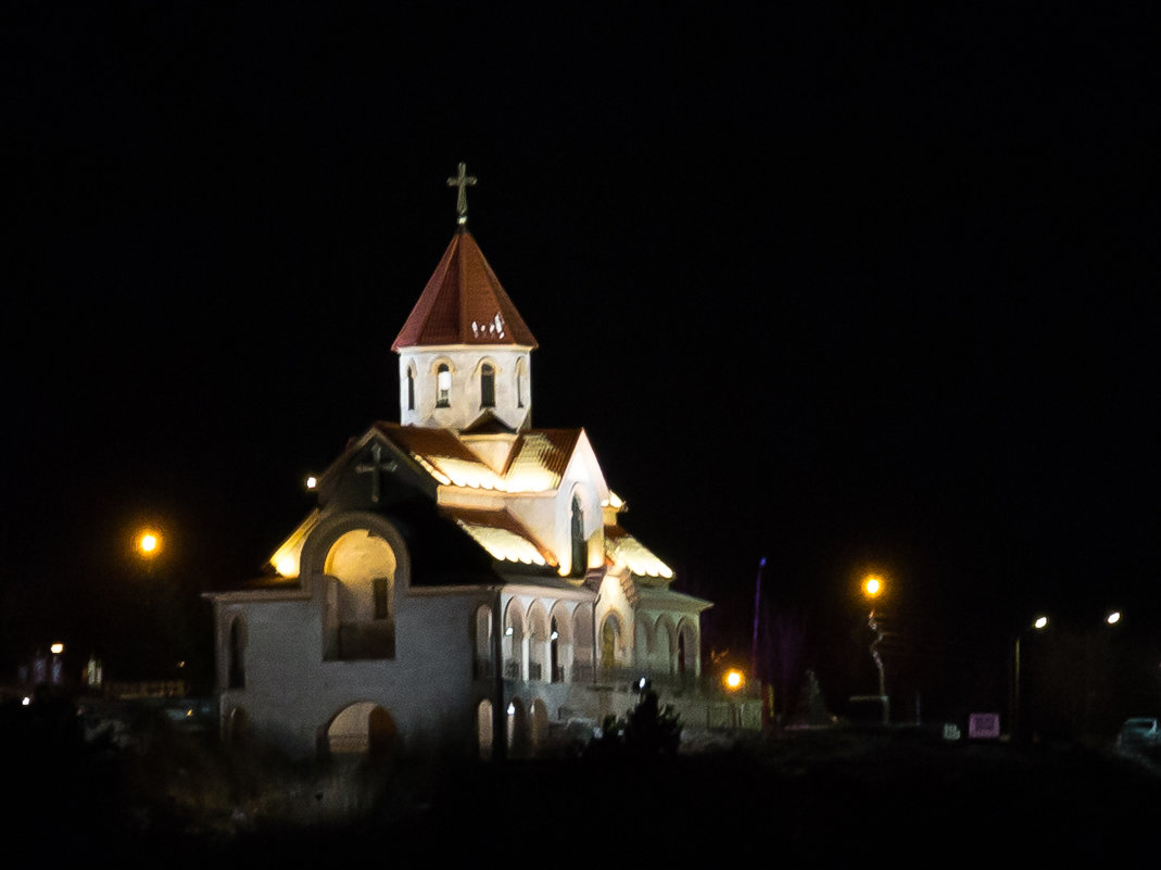 Армянский храм - Александр Малышев