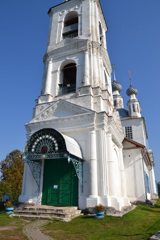 ЯРОСЛАВЛЬ, ДЕРЕВЕНСКАЯ ЦЕРКОВЬ - Виктор Осипчук