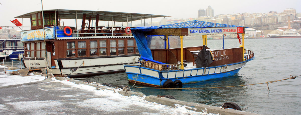 БУХТА ЗОЛОТОЙ РОГ - Николай Гренков БУХТА ЗОЛОТОЙ РОГ - Николай Гренков